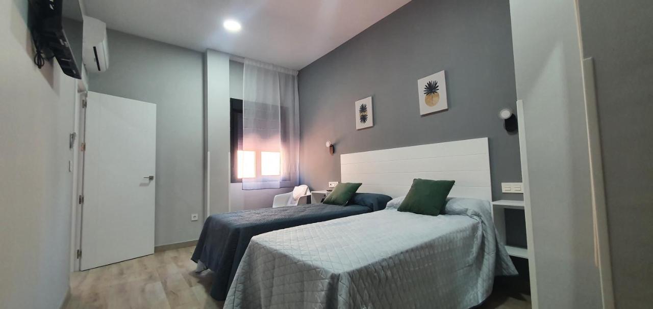 Apartamentos Las Trece Llaves Jacuzzi Bajo Reserva Mérida Exterior photo